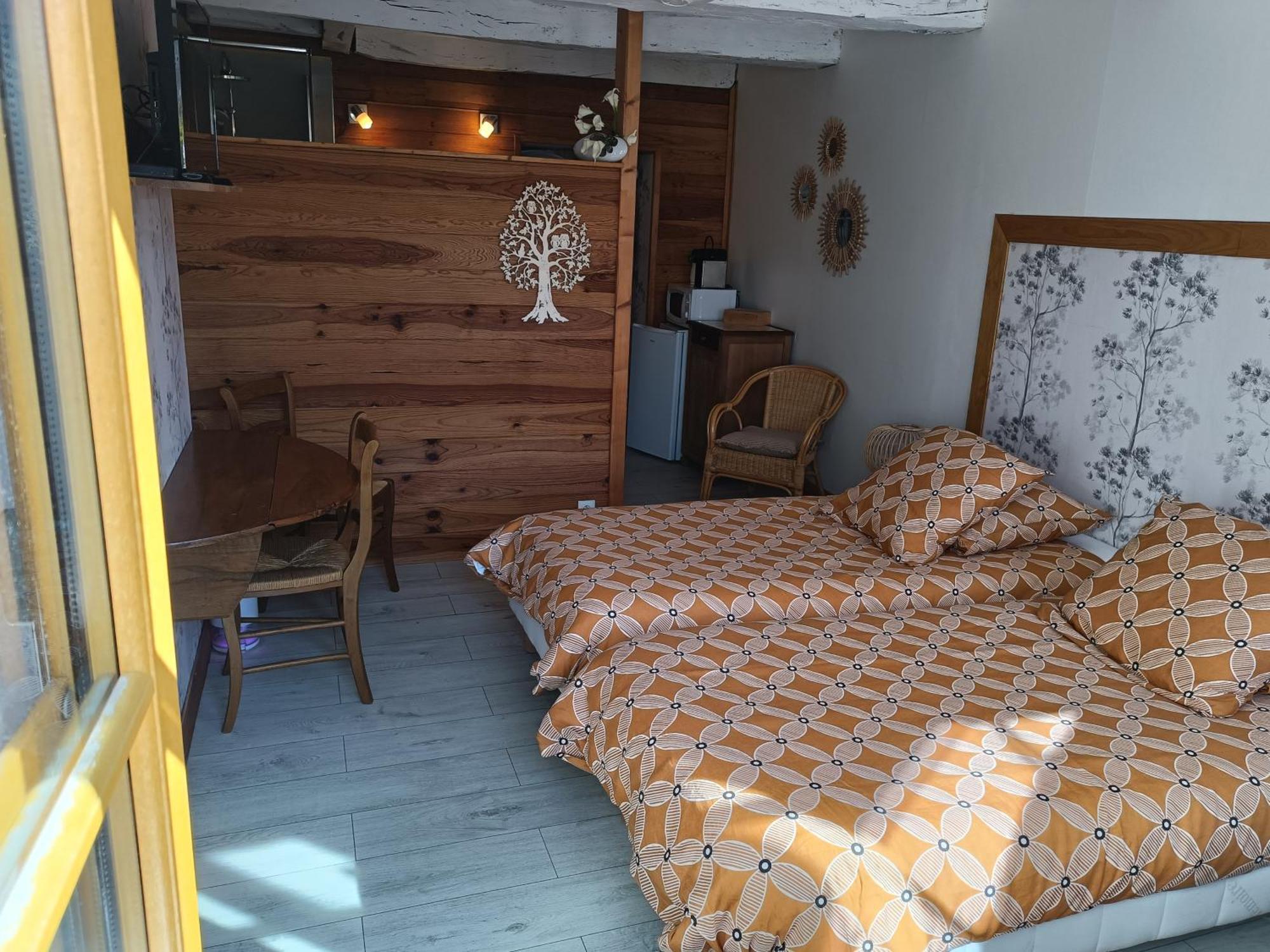 Ruffey-sur-Seille Bord De Seille Bed & Breakfast エクステリア 写真